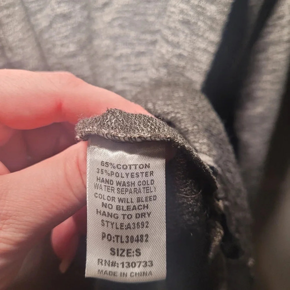 Umgee long sleeve high low top size small - Picture 5 of 6